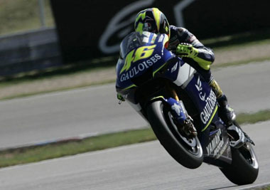 2005 motorcycle racing and review of the year